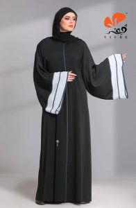 العبايات الخليجي السوداء