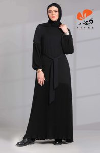 عبايات الخروج السوداء