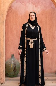 عبايات خليجي بناتي سوداء